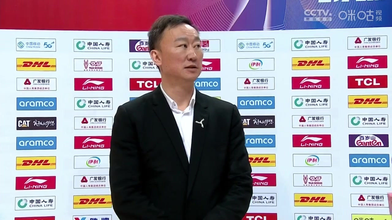 A-史密斯：我可从未深究詹姆斯为何缺席科比追悼会&韦德名人堂